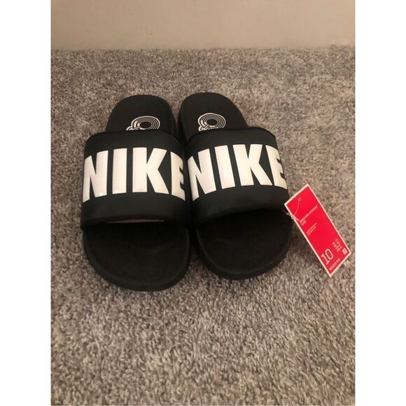 Nike Offcourt Slides Black/Summit White Women's Size 10 - Picture 1 of 5